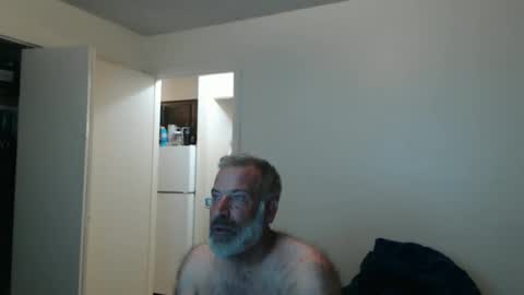 hairy man online show from November 8, 1:06 am
