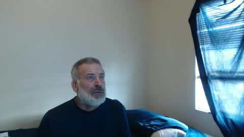 hairy man online show from May 24, 12:04 am