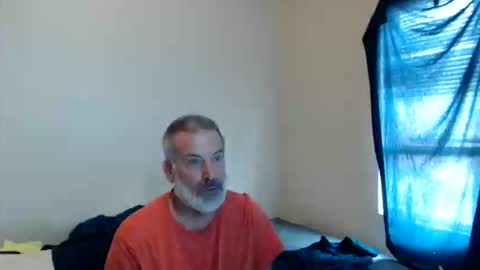 hairy man online show from June 8, 12:03 am