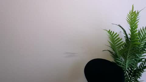 Snapshot of veryveryshygirl chatting on March 12, 1:06 pm Ana online show from March 12, 1:06 pm