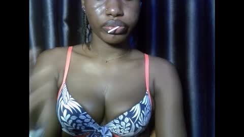 Snapshot of verywetpussy_ chatting on November 15, 11:54 pm verywetpussy online show from November 15, 11:54 pm