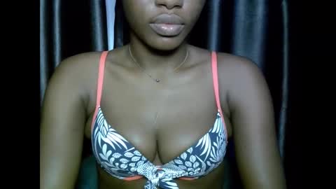 Snapshot of verywetpussy_ chatting on November 23, 6:24 am verywetpussy online show from November 23, 6:24 am