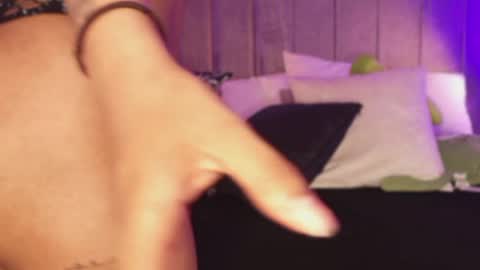 Sthefanny online show from February 17, 10:36 pm