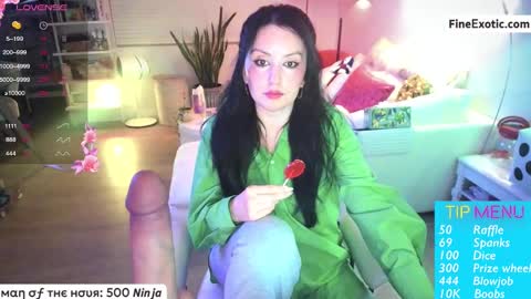 Snapshot of vesafine chatting on March 3, 4:58 am vesafine online show from March 3, 4:58 am