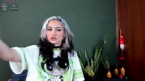 Snapshot of vesiagomez chatting on June 30, 12:22 am natalia gomez online show from June 30, 12:22 am