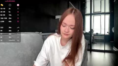 Esta online show from June 14, 2:30 pm