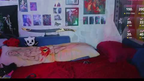 Emiel online show from June 11, 8:29 pm
