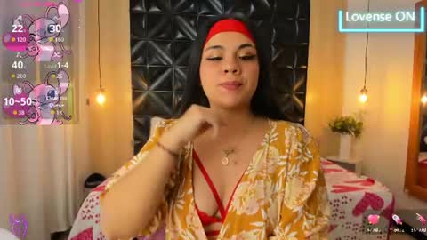 Snapshot of veyra_sereny chatting on July 31, 11:26 pm Vanesaa online show from July 31, 11:26 pm