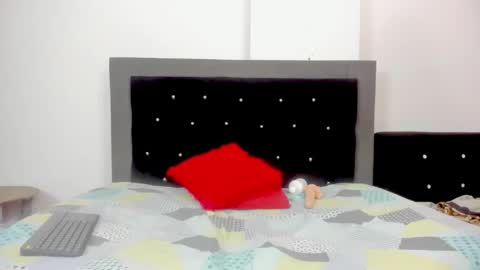 Frida online show from March 1, 12:07 pm