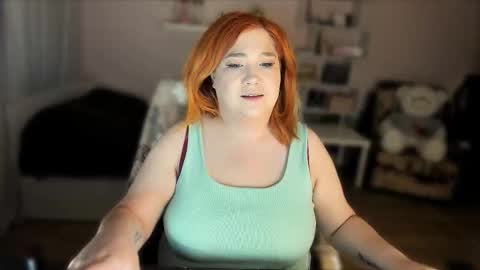 Snapshot of vi__vixen chatting on January 9, 2:09 pm Vi Vixen online show from January 9, 2:09 pm