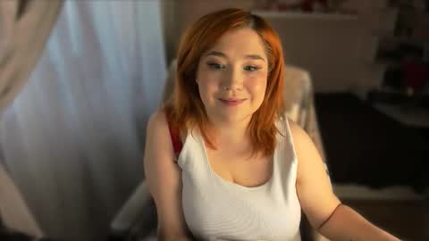 Snapshot of vi__vixen chatting on March 16, 12:31 pm Vi Vixen online show from March 16, 12:31 pm