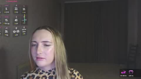 vi_luxxxy online show from July 18, 2:16 am