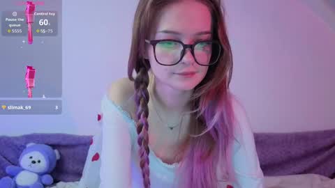 vialeta_baby_ online show from February 28, 9:27 pm