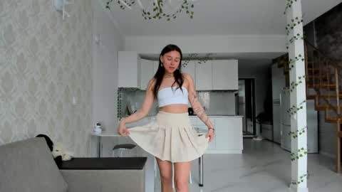 Eleonora online show from May 13, 11:40 am
