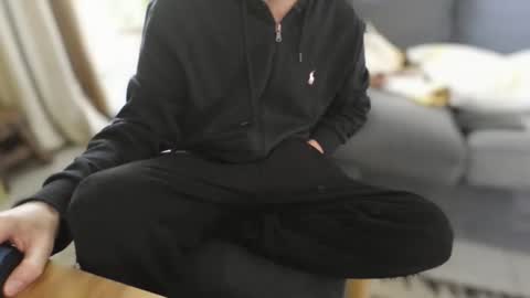 vic4tens online show from March 17, 10:29 am