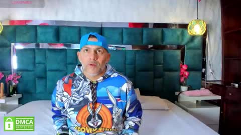 antonia y andrew online show from February 21, 6:03 am