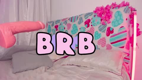 Snapshot of vicioushorse33 chatting on January 6, 3:20 am Sophie and Stan online show from January 6, 3:20 am