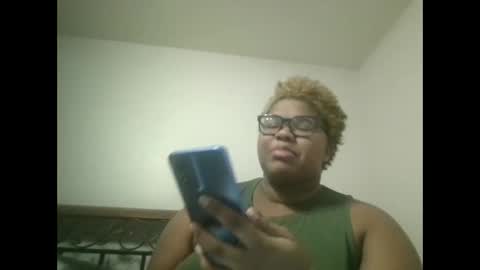 Snapshot of vickiryder56 chatting on November 29, 3:31 am vickiryder56 online show from November 29, 3:31 am