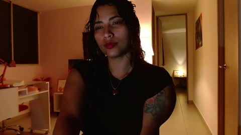 Snapshot of vicky_crazy chatting on April 27, 3:37 am Vicky online show from April 27, 3:37 am