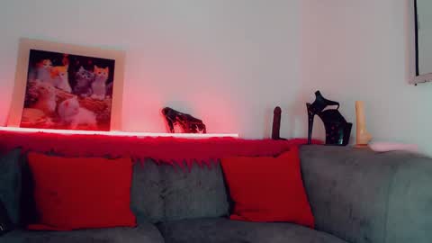 Snapshot of vicky_gill_ chatting on September 18, 3:14 pm vicky_gill_ online show from September 18, 3:14 pm