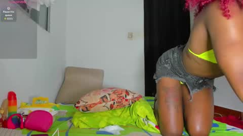 Snapshot of vicky_hotteei chatting on November 21, 3:27 am vicky manuela online show from November 21, 3:27 am