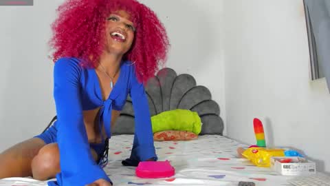 Snapshot of vicky_hotteei chatting on November 27, 3:30 am vicky manuela online show from November 27, 3:30 am