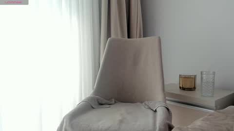 Victoria online show from May 3, 8:42 am