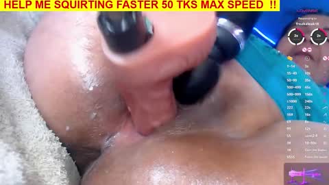 Snapshot of vickytera777 chatting on November 13, 2:49 pm vickytera777 online show from November 13, 2:49 pm