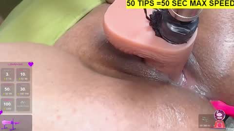 Snapshot of vickytera777 chatting on December 5, 2:58 pm vickytera777 online show from December 5, 2:58 pm