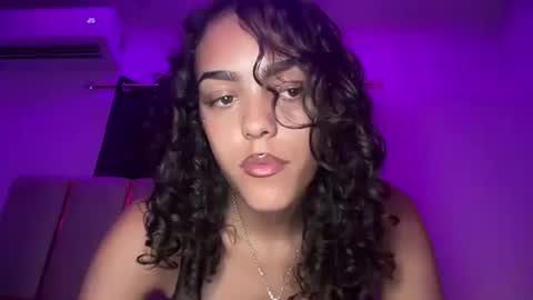 Goddess Victory  online show from May 27, 3:03 am