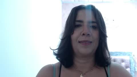 Snapshot of victoria25_meester chatting on June 20, 3:48 pm Hi guys Im victoria Be the one who can control me in PVT online show from June 20, 3:48 pm