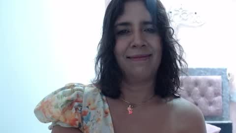 Snapshot of victoria25_meester chatting on June 22, 2:58 pm Hi guys Im victoria Be the one who can control me in PVT online show from June 22, 2:58 pm