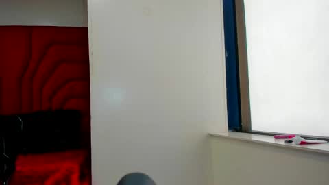 Snapshot of victoria__grey_ chatting on May 13, 6:05 pm Victoria grey online show from May 13, 6:05 pm