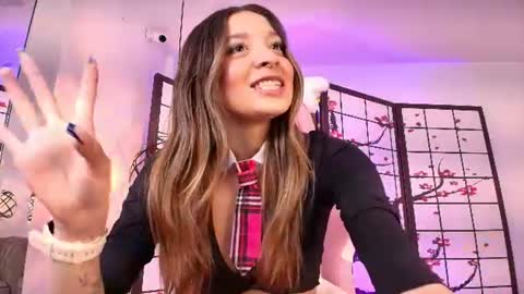  Victoria for you  online show from July 16, 3:23 am