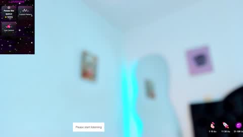 Victoria  independent model online show from January 15, 4:00 pm