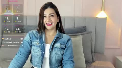 victoria  online show from April 29, 7:20 pm