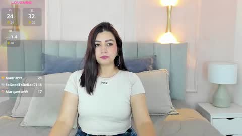 Snapshot of victoria_bourne chatting on June 15, 7:05 pm victoria online show from June 15, 7:05 pm