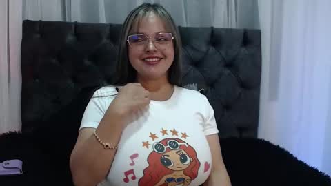 victoria_cherry_ online show from September 22, 11:45 am