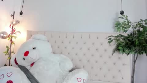Snapshot of victoria_colemann chatting on May 11, 8:06 pm Victoria online show from May 11, 8:06 pm