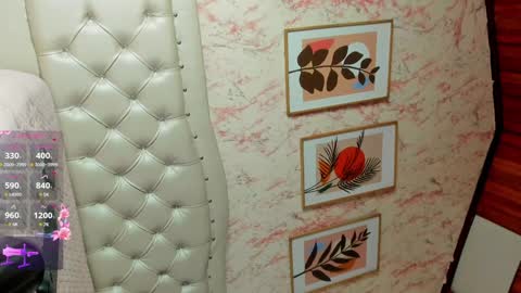 Snapshot of victoria_houston chatting on January 27, 6:52 am Victoria Houston online show from January 27, 6:52 am