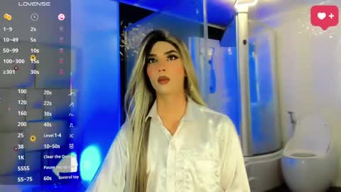 Snapshot of victoria_kastelo chatting on April 28, 9:31 pm Victoria online show from April 28, 9:31 pm