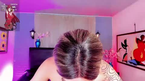 Snapshot of victoria_kastelo chatting on June 9, 7:25 pm Victoria online show from June 9, 7:25 pm