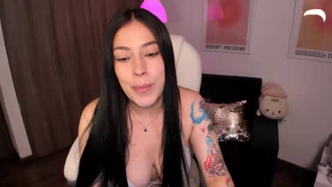 Snapshot of victoria_korss chatting on October 24, 3:14 am Victoria  online show from October 24, 3:14 am