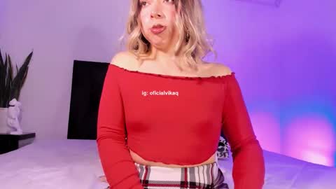 D A N I online show from February 25, 5:06 am