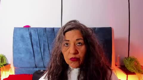victoriaa_anderson_ online show from June 18, 7:51 pm