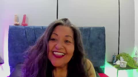 victoriaa_anderson_ online show from June 20, 1:25 pm