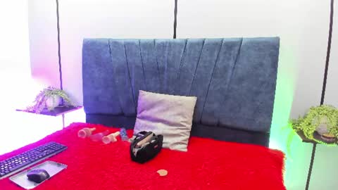 victoriaa_anderson_ online show from July 1, 12:29 pm