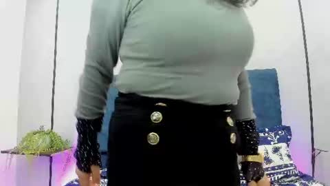 victoriaa_anderson_ online show from August 6, 4:20 pm