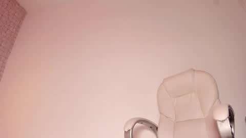 Victoria Sofia online show from March 12, 9:23 am