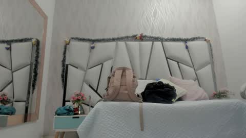 Victoria Sofia online show from November 22, 7:13 pm